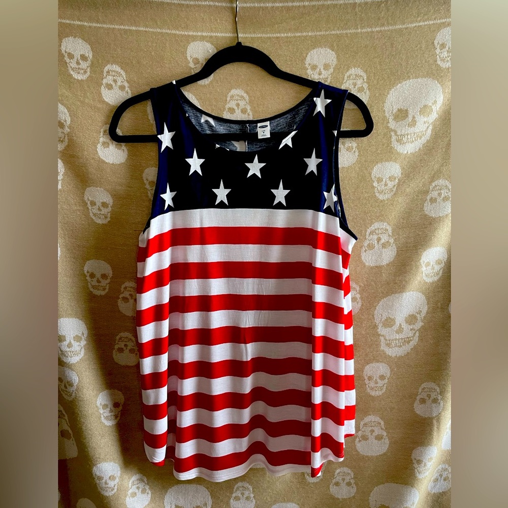 MEDIUM AMERICAN FLAG TEE